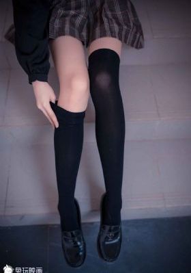 美女视频久久久_蓝光免费观看最新