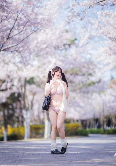 国产写真福利视频在线_蓝光版中文字幕包