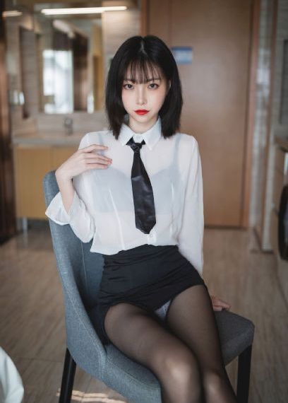 伦理女朋友的闺蜜HD中文_国内精品91最新在线观看