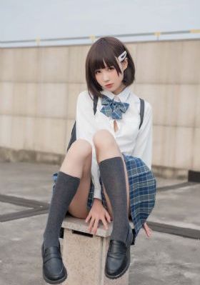 豪放的女大兵在线观看_720超清在线观看